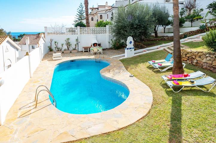 Casa rural para 6 personas, con jardín en Benalmádena - 2