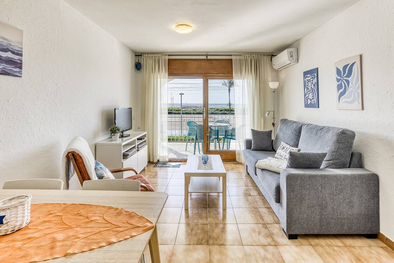 Ganze Wohnung, Apartment 'Salins 4' mit Meerblick, Wlan und Klimaanlage in Empuriabrava, Oberampurien
