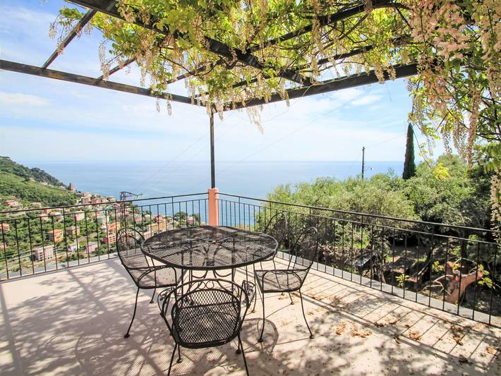 Location de vacances pour 4 personnes, avec Terrasse ainsi que Jardin et Vue à Zoagli