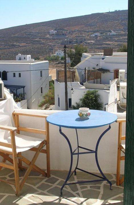 Irene Rooms in Folégandros