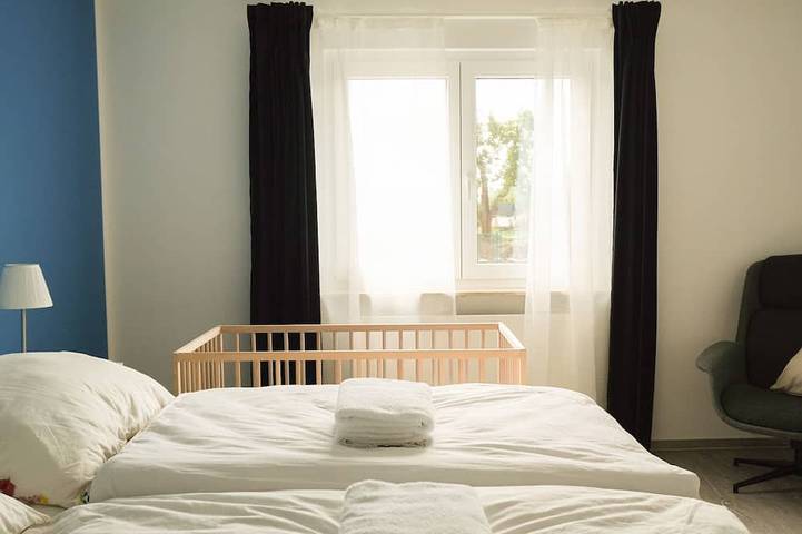 Ganze Wohnung, Haus Hummel | Ferienwohnung Anne I 300 m zum See | Großer Garten | barrierefrei in Neu-Seeland, Lausitzer Seenland