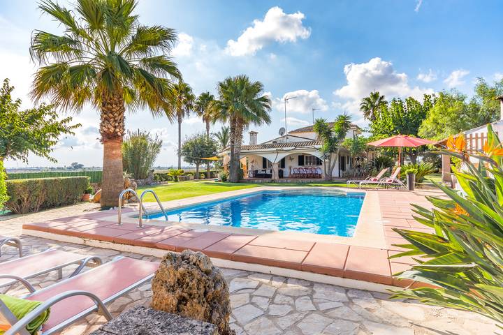 Finca für 6 Personen, mit Garten, kinderfreundlich in Santa Margalida