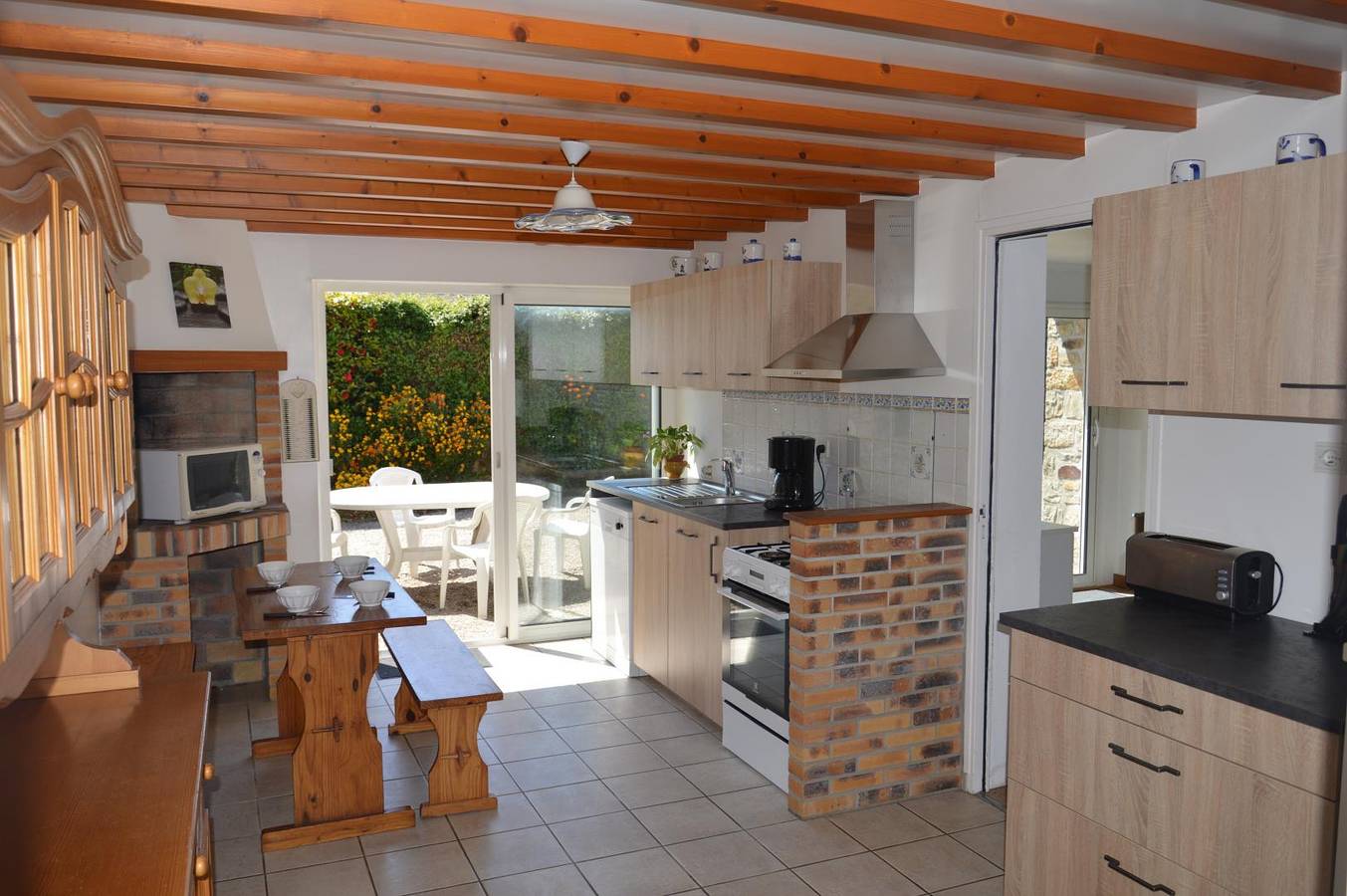 La Petite Maison in Les Moitiers-d'Allonne, Côte de la Déroute