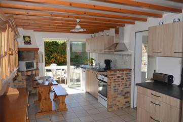 Glamping for 8 People in Les Moitiers-d'Allonne, Manche, Photo 3