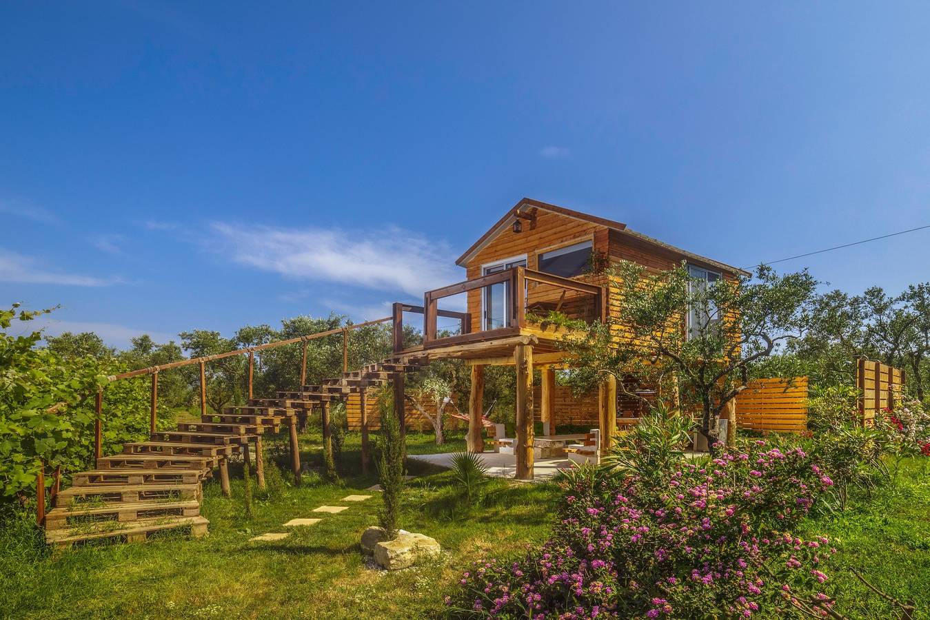 Country House 'Terra Vine Collection - Green Leaf' with Wi-Fi and Air Conditioning in Vanato, Zakynthos