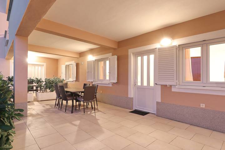 Ganzes Studio, Apartments Bobo in Ugrinici, Tkon