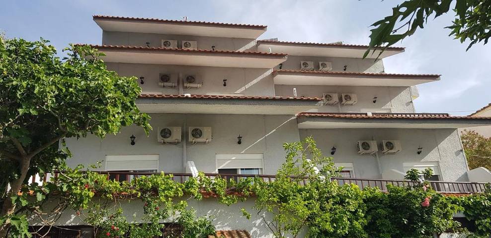 Ferienwohnung für 3 Personen, mit Ausblick und Garten, mit Haustier auf Thassos