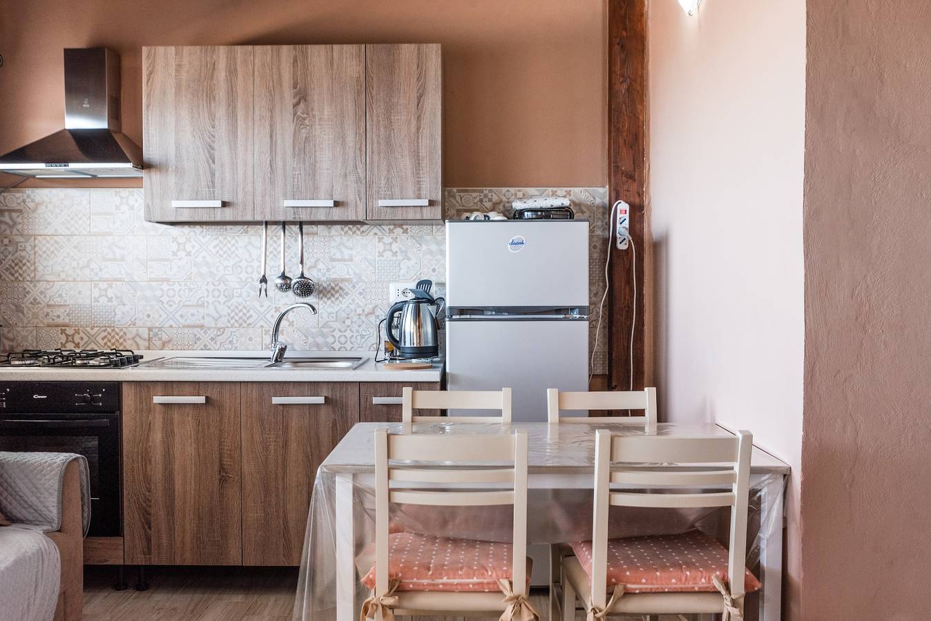 Appartamento intero, Casa Vacanze 'Abbacari 2' con Vista Mare, Wi-Fi e Aria Condizionata in Realmonte, Provincia di Agrigento