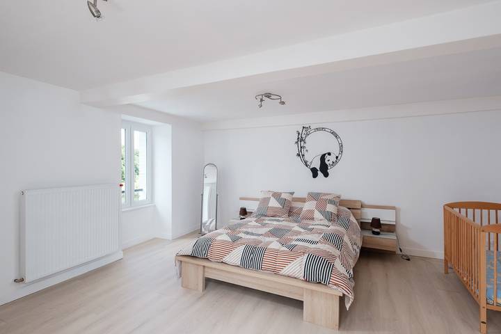Le Verdier - Charmante maison pour 10 avec jardin in Peschadoires, Région de Thiers