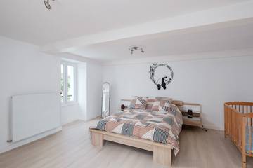 Maison De Vacances pour 10 Personnes dans Peschadoires, Massif central, Photo 3