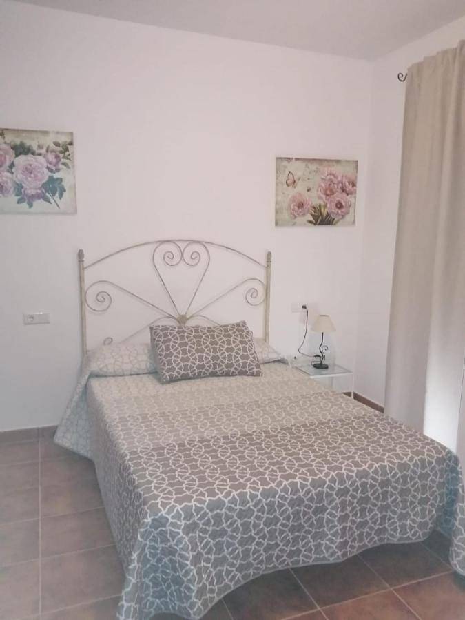 Casa rural para 6 personas, con jardín y piscina además de vistas y balcón en Montejaque - 2