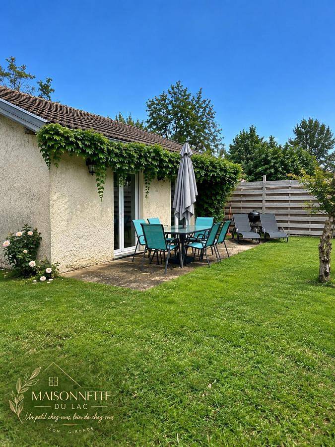 Appartement de vacances pour 4 personnes, avec Terrasse ainsi que Jardin et Vue à Izon