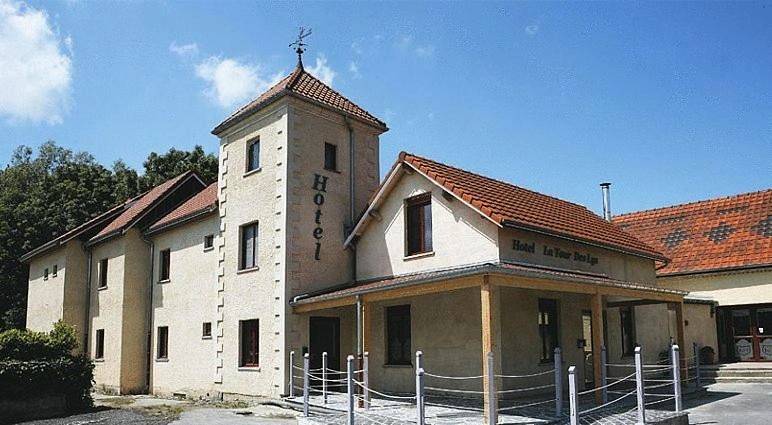 Hôtel pour 2 personnes, avec Terrasse dans Bettignies