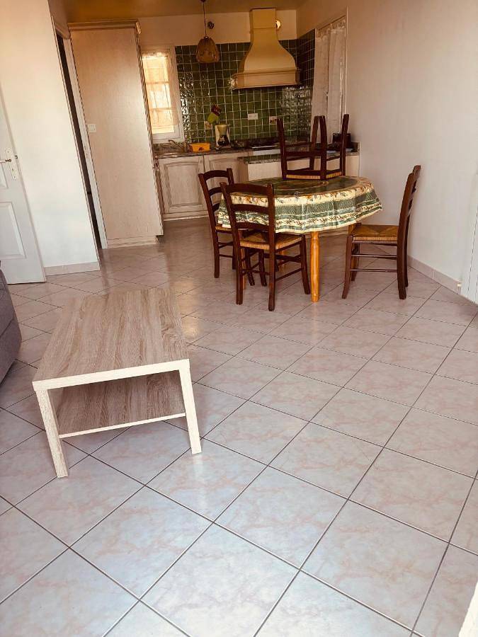 Gîte pour 4 personnes, avec terrasse à Vescovato - 3