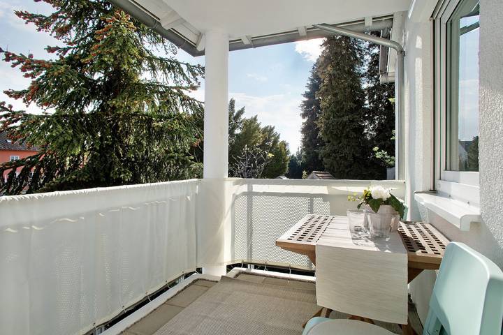 Apartamento entero, Apartamento 'Römerpark Bergblick' con vistas a la montaña, balcón, garaje y Wifi in Lindau, Suabia (Baviera)