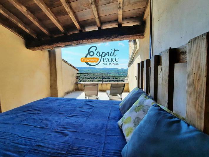 Location de vacances pour 4 personnes, avec vue et jardin à Saint-Sébastien-d'Aigrefeuille