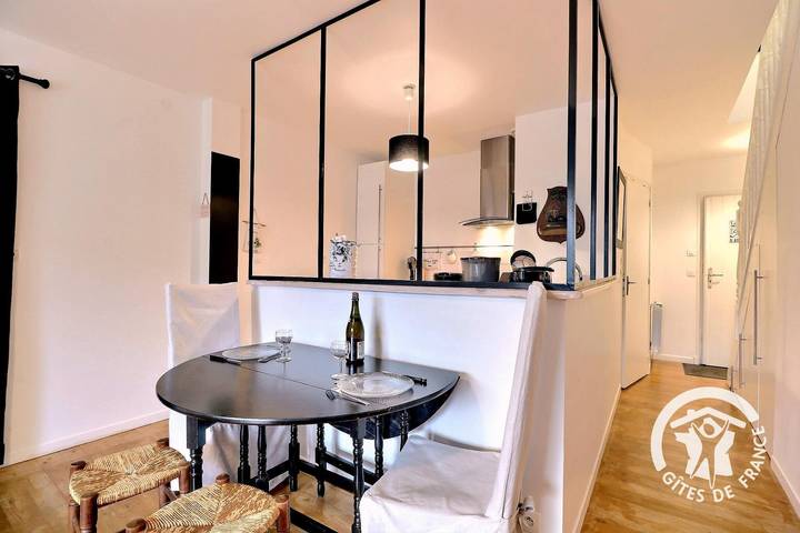 Gîte pour 4 personnes, avec jardin à Saint-Méloir-des-Ondes - 4