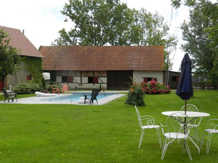 Gîte pour 4 personnes, avec piscine et jardin, animaux acceptés dans Allier - 2