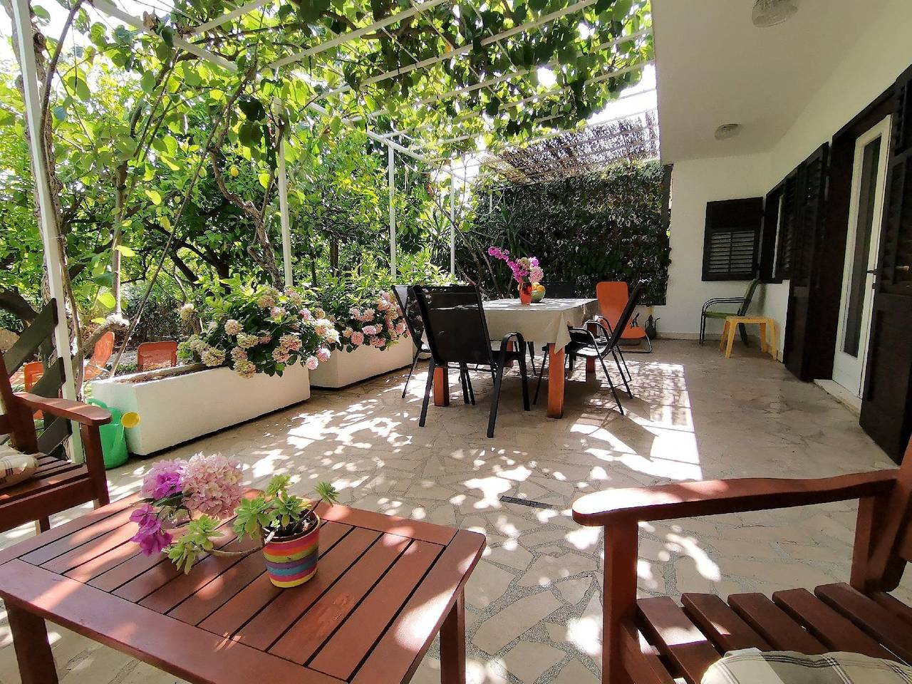 Ferienhaus Karmen auf zwei Ebenen mit Garten in Orebic, Peljesac