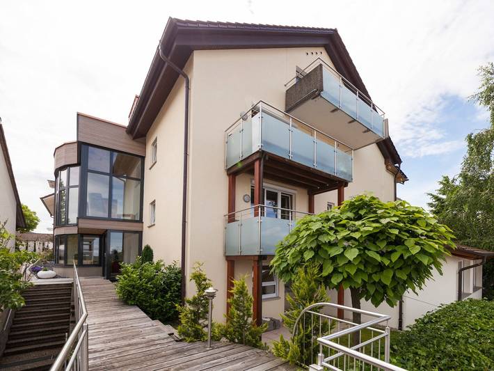 Hotel Mohren Hagnau am Bodensee - Komfortzimmer mit Bergblick in Hagnau am Bodensee, Region Bodensee-Oberschwaben
