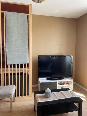 Location de vacances pour 7 personnes, avec jardin, animaux acceptés à Saint-Estèphe