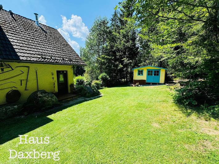 Ferienwohnung für 4 Personen, mit Garten und Balkon, mit Haustier