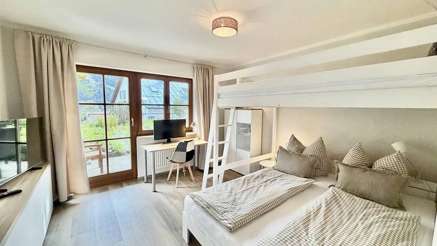 Ferienwohnung für 6 Personen, mit Garten - 1