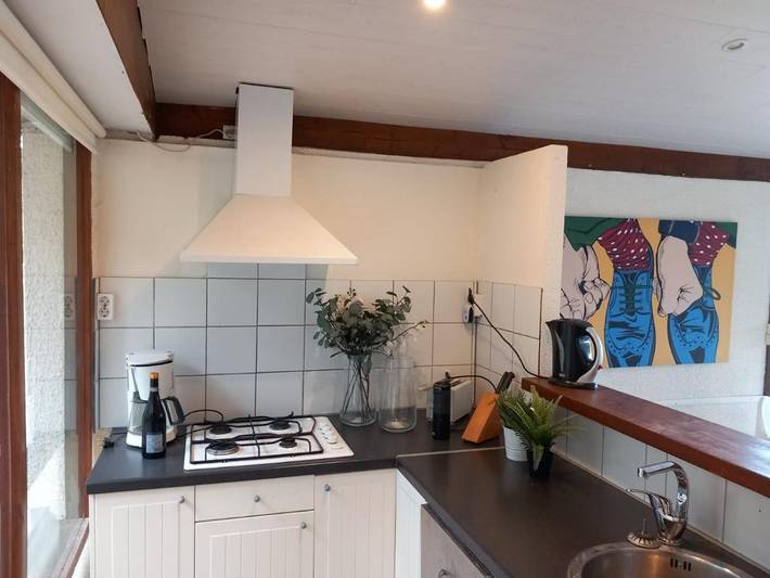 Ferienhaus für 6 Personen, mit Garten und Ausblick sowie Pool und Seeblick in Tignale - 2