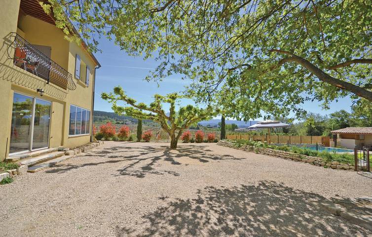 Location de vacances pour 14 personnes, avec piscine et jardin dans Dentelles de Montmirail - 4