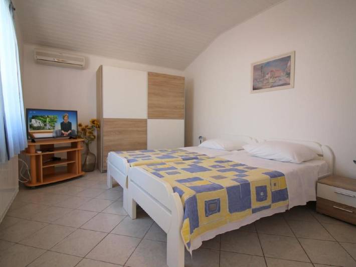 Bungalow für 2 Personen, mit Terrasse in Poreč - 4