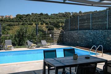 Chalet para 4 Personas en Norte de Creta, Creta, Foto 1
