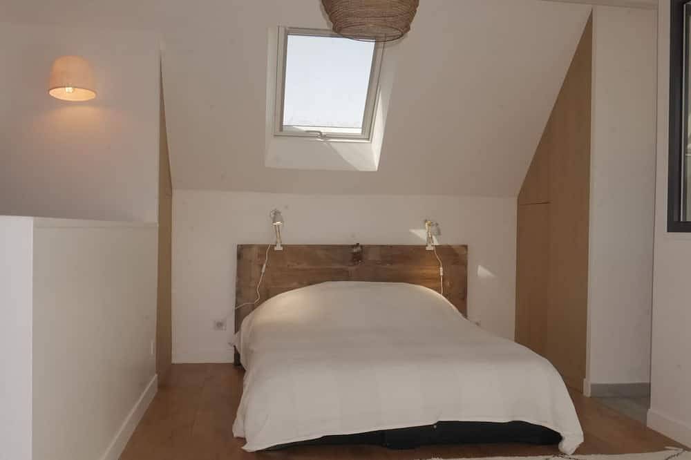 Maison contemporaine au calme près de la plage, Wifi inclus in Locmaria, Côte des Mégalithes