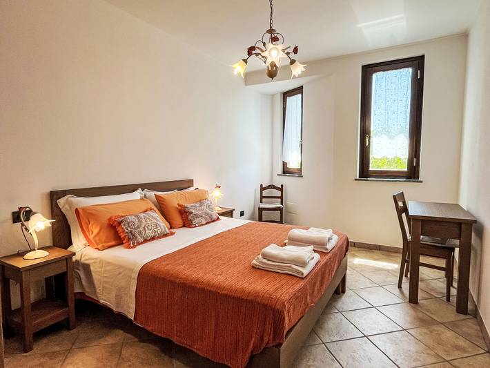Ferienwohnung für 5 Personen, mit Balkon und Terrasse sowie Garten und Ausblick in Savona - 3