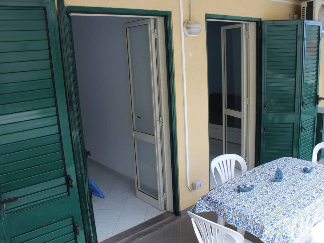 Apartamento entero, Acogedor apartamento a 400 m de la playa de Canneto, con terraza y pesca in Lipari