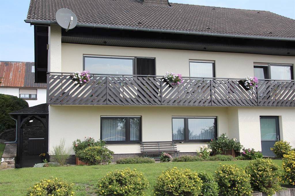 Ganze Ferienwohnung, 2-Bett-Fewo Dusche und Bad/Wc, 1 Schlafraum in Bettenfeld, Bernkastel-Kues & Umgebung