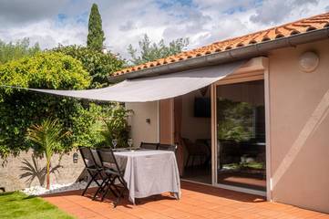 Gîte pour 2 personnes, avec vue et jardin, animaux acceptés à Le Poujol-sur-Orb