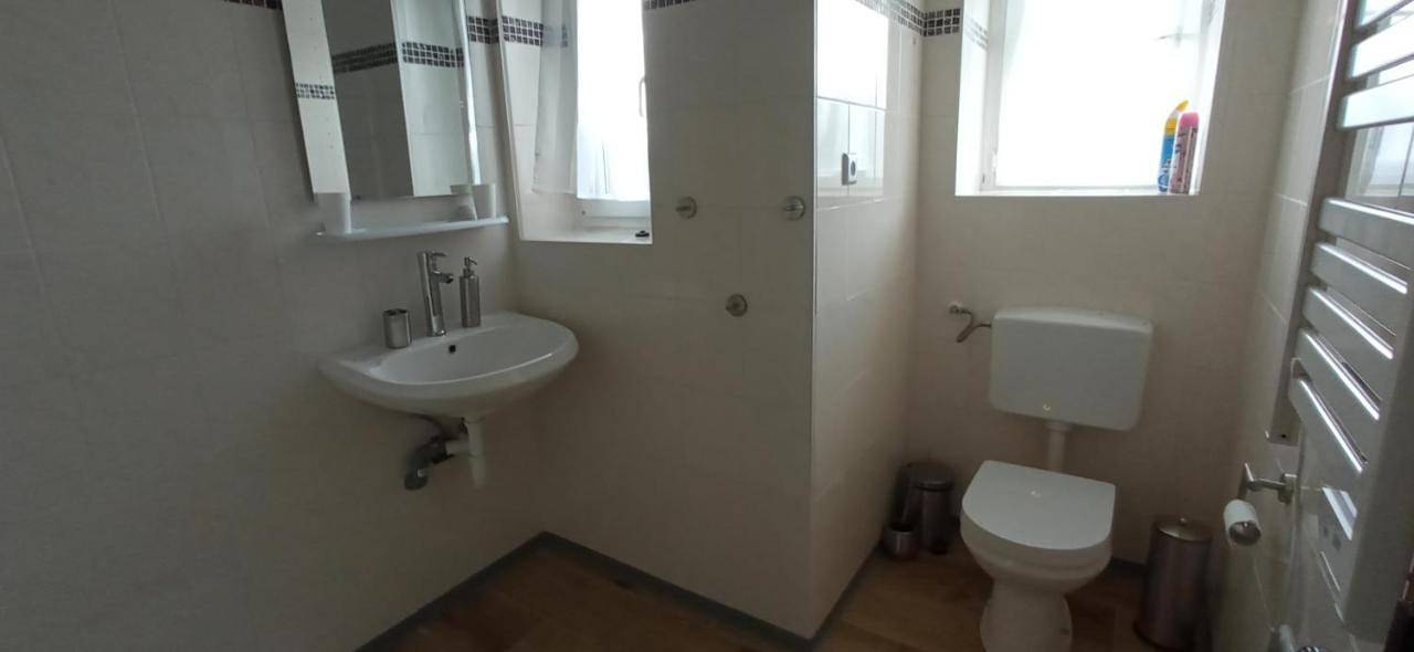 Ganze Wohnung, Ok Ferien - Altes Bahnhaus in Hammerbrücke, Muldenhammer