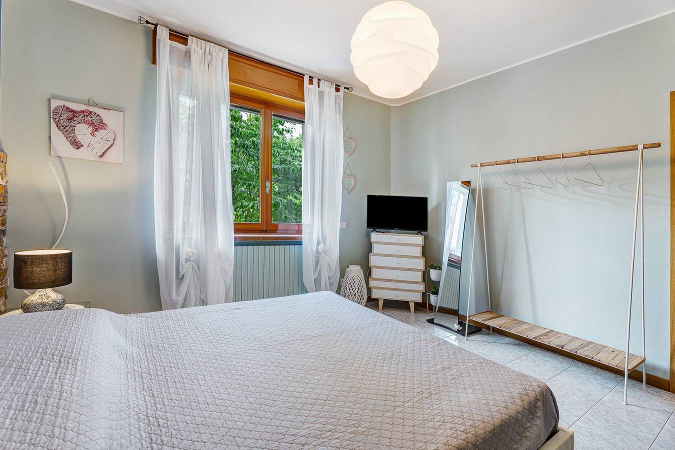Green-Ferienhaus 'La Casa Dei Girasoli-Lago Maggiore' mit Garten, Wlan, Klimaanlage, Parkplatz in Castelletto Sopra Ticino, Comune di Castelletto Sopra Ticino