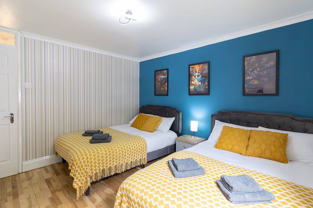 Open Mind Property - Gunwharf Quays 4 Beds Parking in Portsmouth, Südostengland