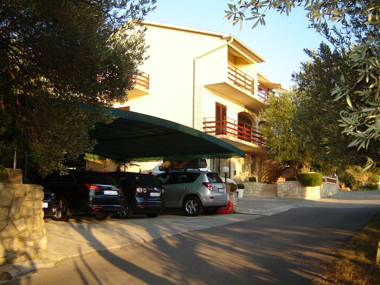 Zimmer mit Terrasse und Meerblick Supetarska Draga - Gonar, Rab -a in Supetarska Draga, Rab