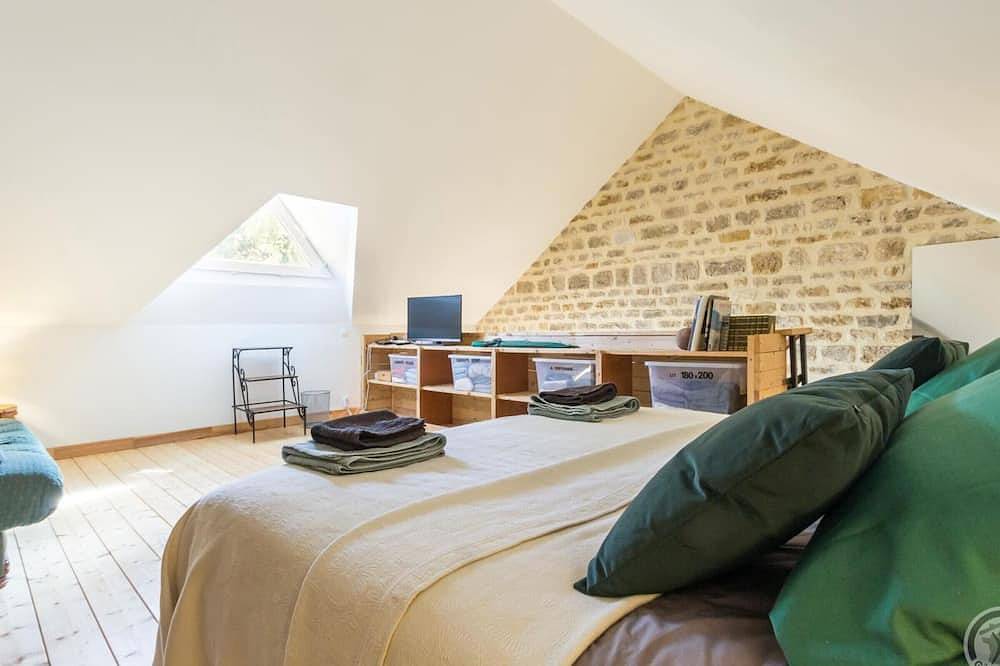 Appartement entier, Maison cosy à Picauville avec jardin et animaux acceptés in Picauville, Côte de la Déroute
