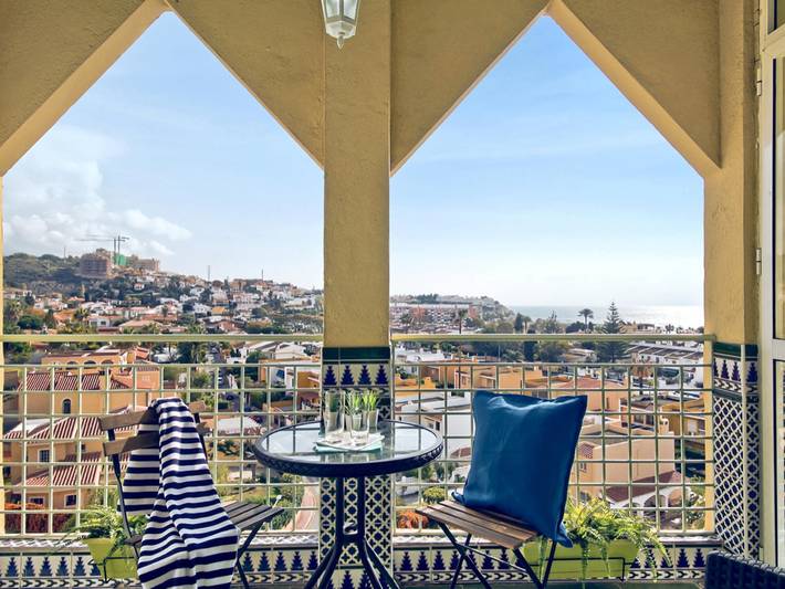 Ferienwohnung für 4 Personen, mit Pool und Terrasse sowie Meerblick und Garten - 1