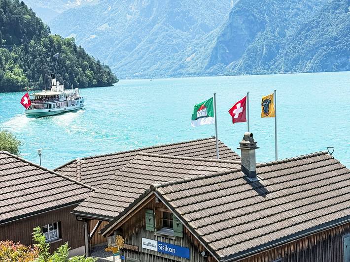 Villa am See 2 / Beach House in Vierwaldstättersee (UR), Vierwaldstättersee