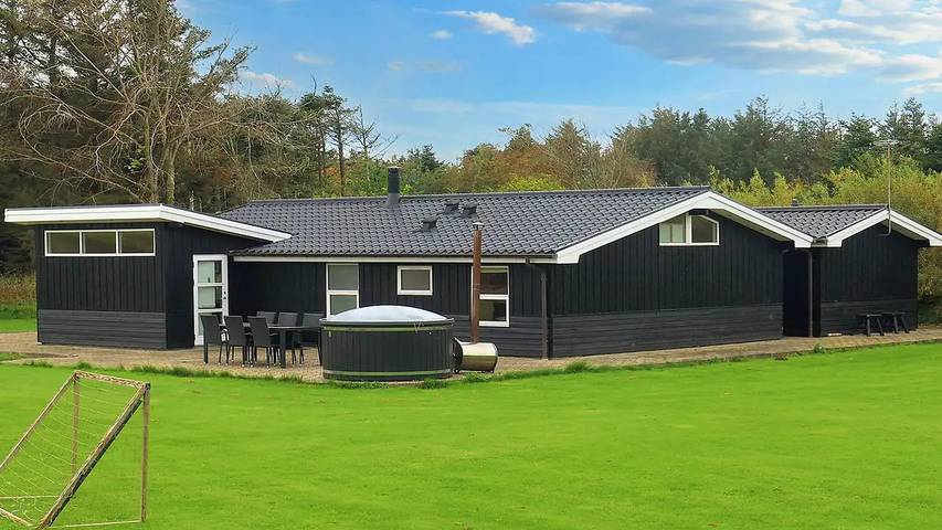 Ferienhaus für 9 Personen, mit Terrasse und Whirlpool, mit Haustier in Nr. Lyngby
