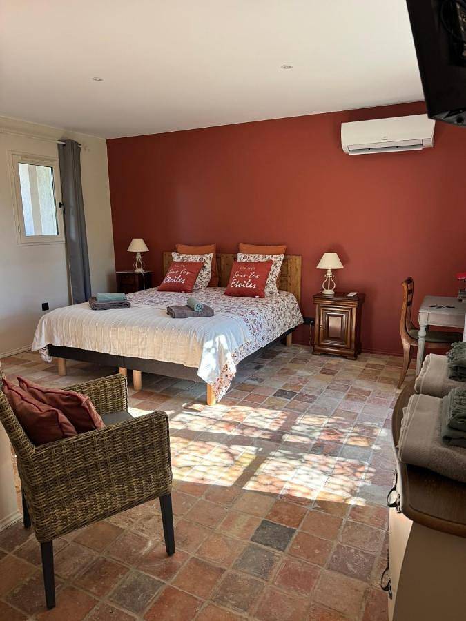 Chambre d’hôte pour 2 personnes, avec piscine et jardin à Séguret - 3