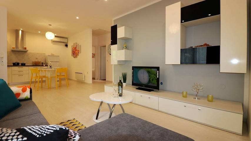 Ferienhaus für 4 Personen, mit Garten, kinderfreundlich in Istrien
