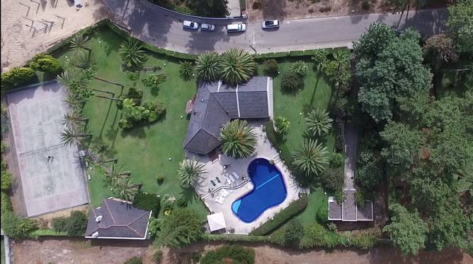 Vakantiehuis voor 4 personen  + 8 kinderen ca. 350 qm in Corroios, Região de Lisboa (Península de Setúbal) in Aroeira, Corroios