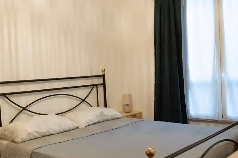 Apartamento entero, The Old Town and the Lake in Anguillara Sabazia, Lago de Bracciano