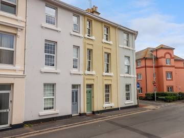 Holiday Rental for 7 People in Teignmouth, Devon, Photo 1