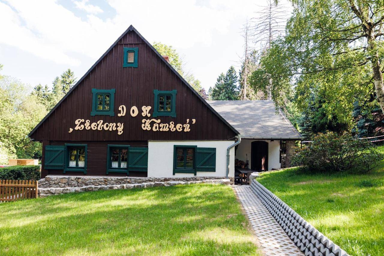 Dom Zielony Kamień z jacuzzi i bilardem in Szklarska Poręba, Sudeten (Polen)